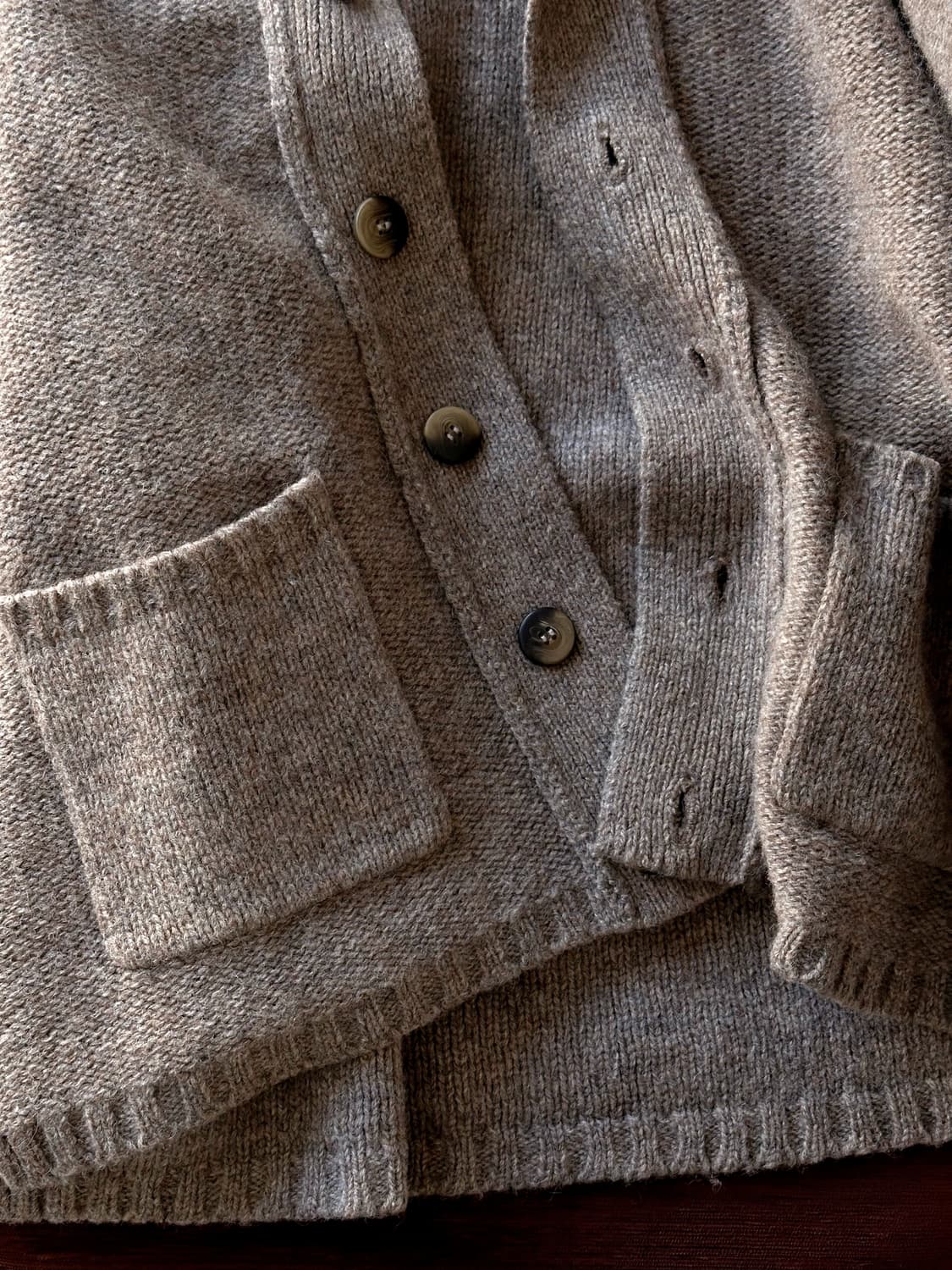 Low gauge pattern heavy knit cardigan 상품이미지4