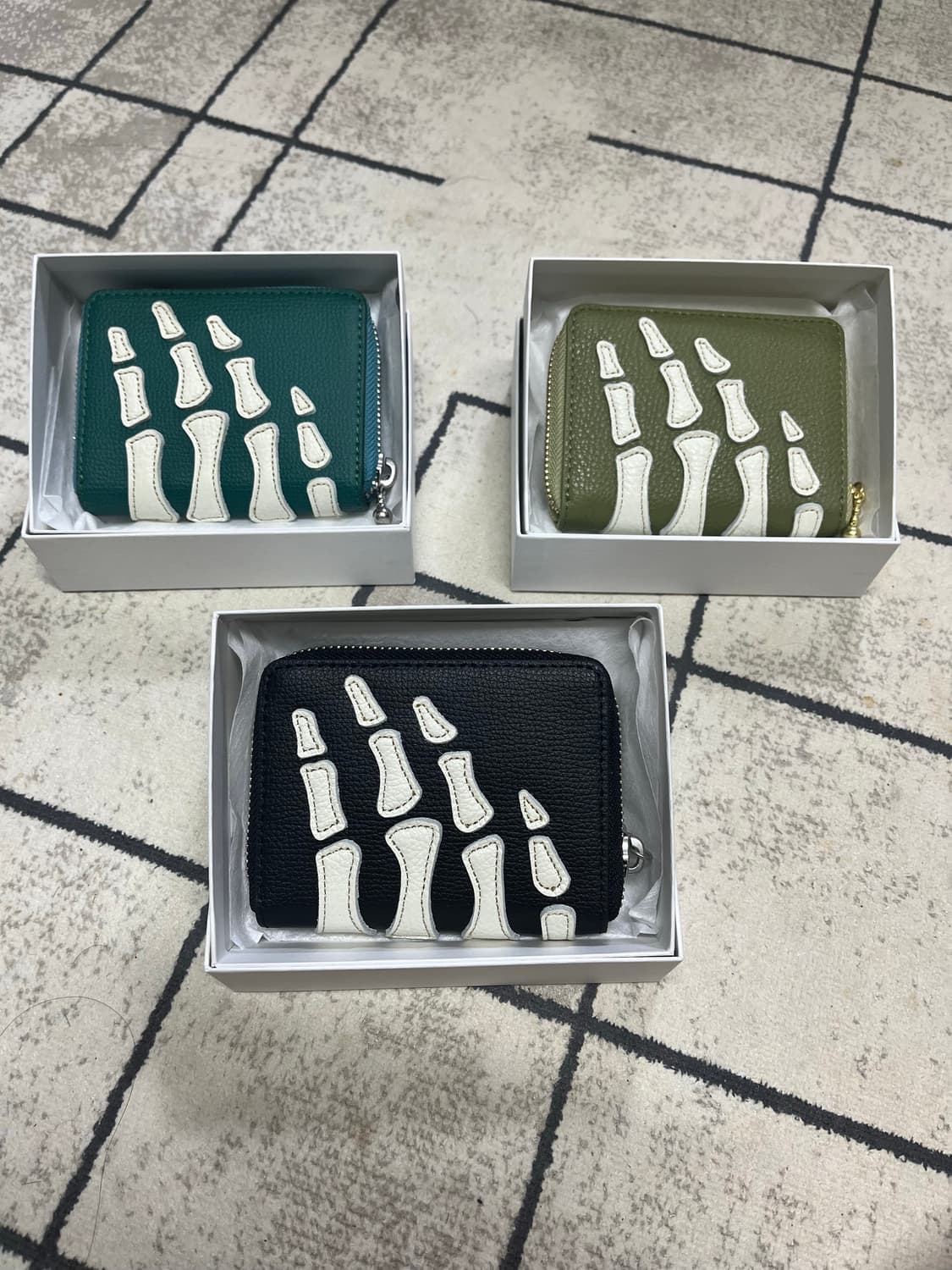 캐피탈 떰즈 업 핸드 집 미니 지갑 아보카도 그린 상품이미지4