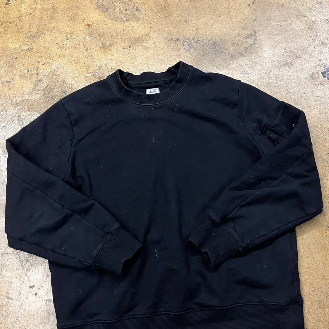 [정품] C.P. 컴퍼니 블랙 맨투맨 티셔츠 b15 상품이미지1