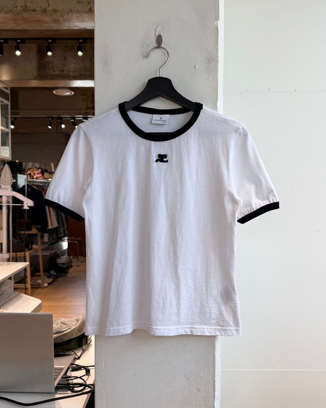 쿠레쥬 시그니처 콘트라스트 링거 하프티  상품이미지2