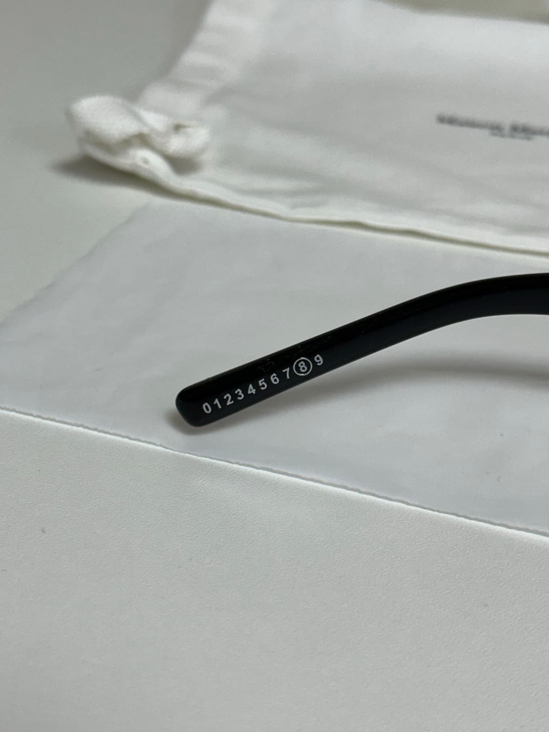 젠틀몬스터 x 마르지엘라 MM212 상품이미지6