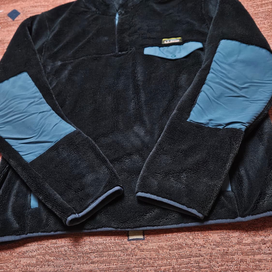 엘엘빈 플리스 스냅티 / 데드스탁급 컨디션 상품이미지3