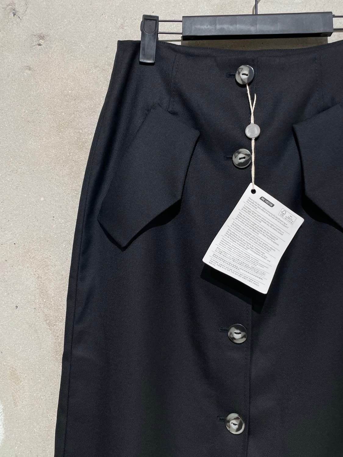 바움 운드 페르드가르텐 블랙 슬릿 포켓 미디스커트 상품이미지2