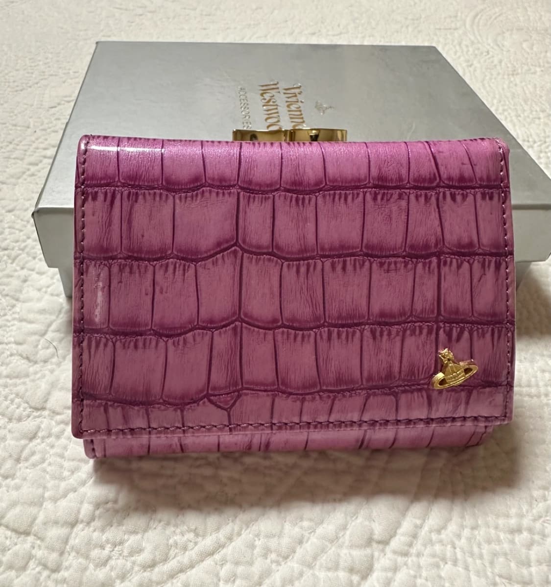 비비안웨스트우드 반지갑 새제품 상품이미지2