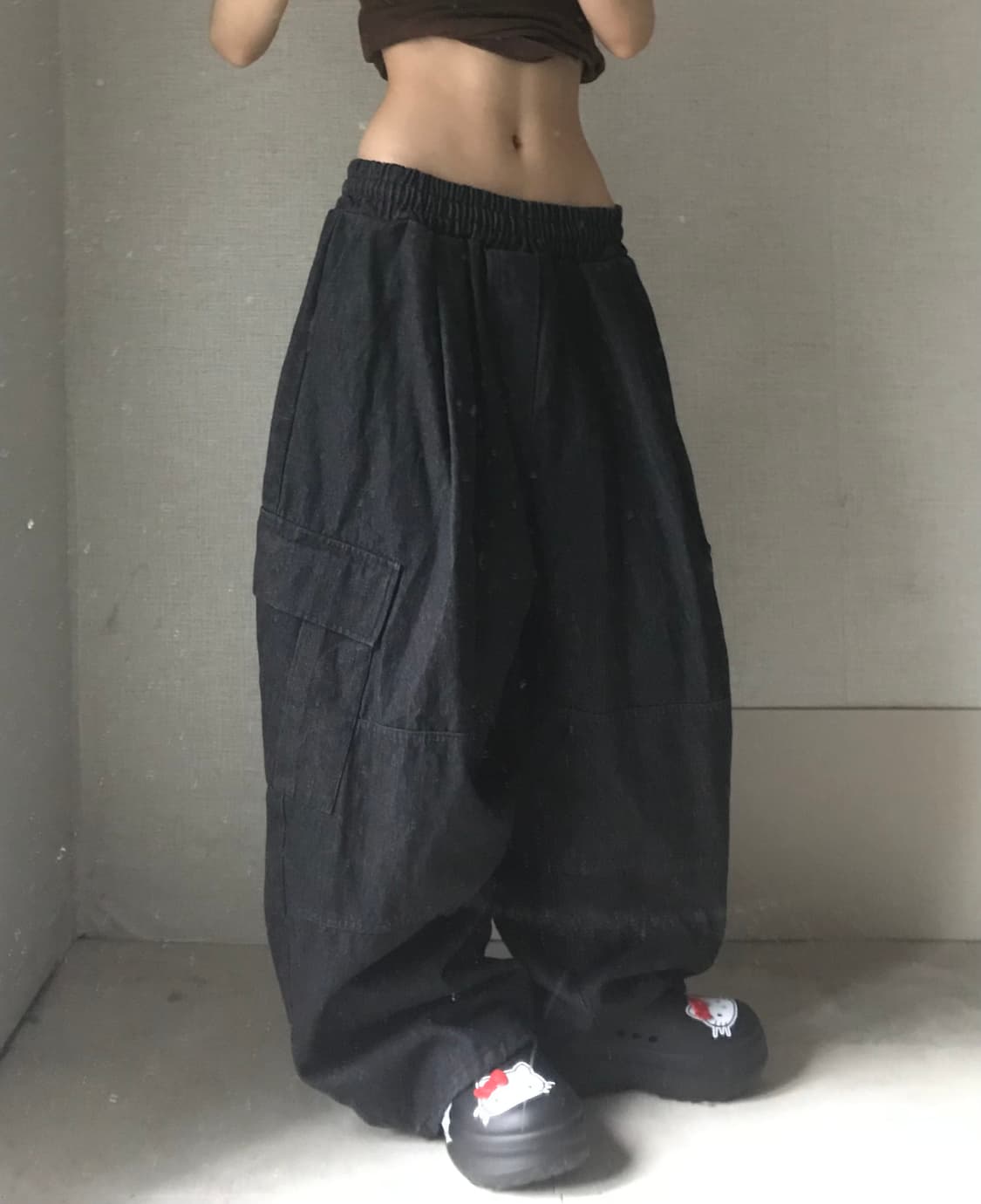 빈티지 와이드 벌룬핏 데님카고팬츠 상품이미지1