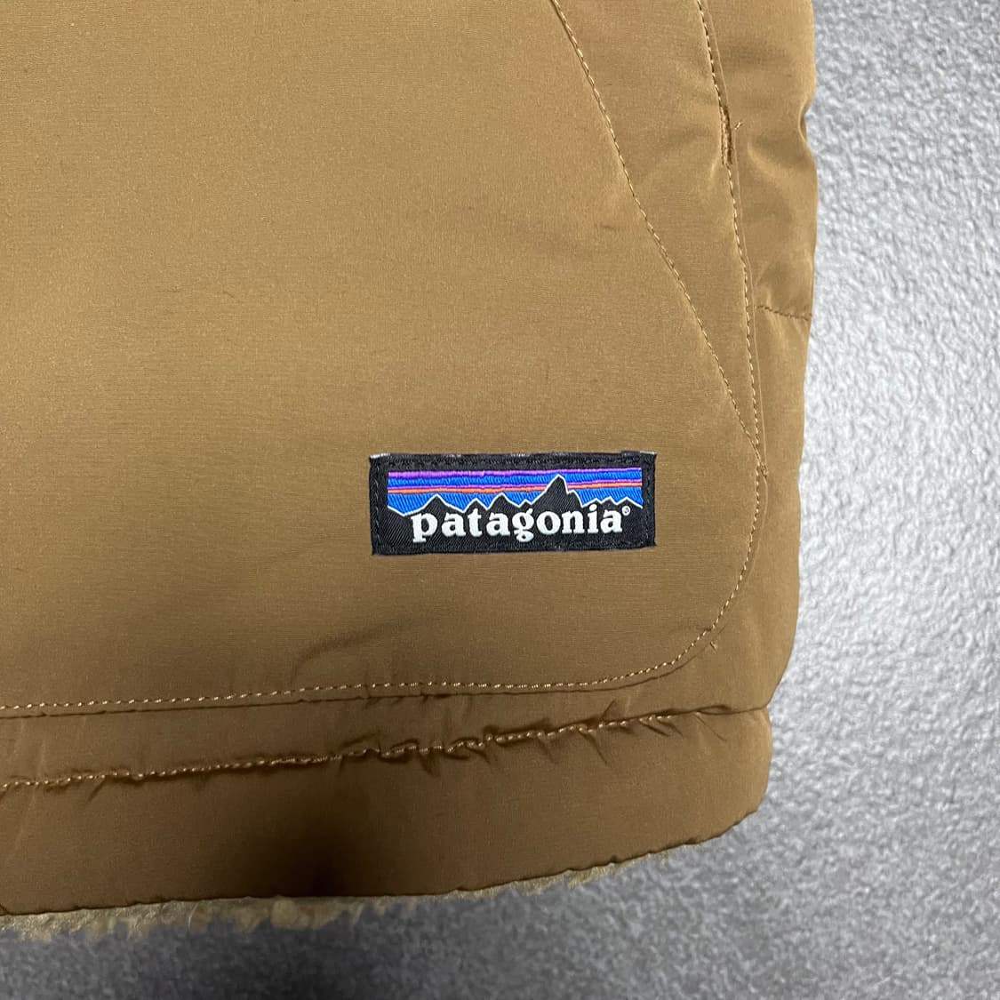 파타고니아 비비 다운 베스트 (리버서블 조끼) 팔아요 상품이미지5