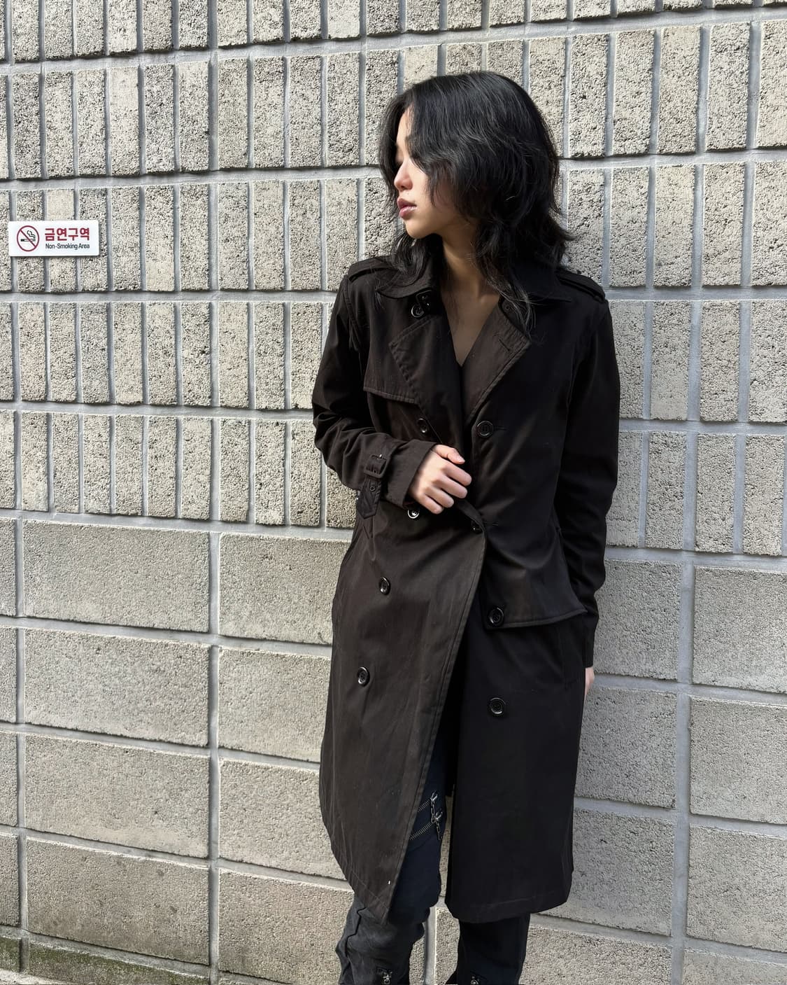 언더커버 올 블랙 트렌치 코트 상품이미지8
