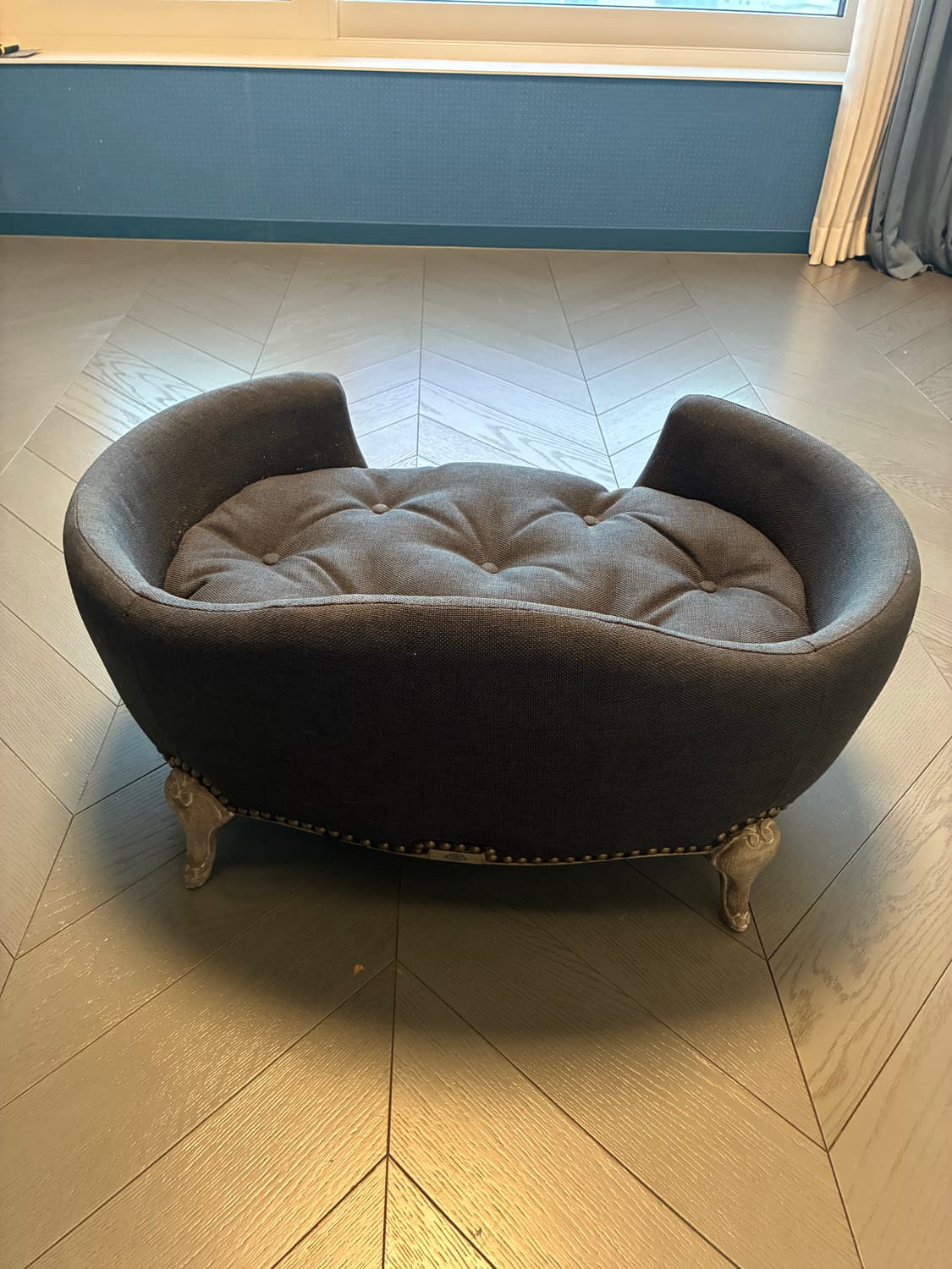 로드 루 강아지 침대 Antoinette Fusilli Pet Sofa  상품이미지2