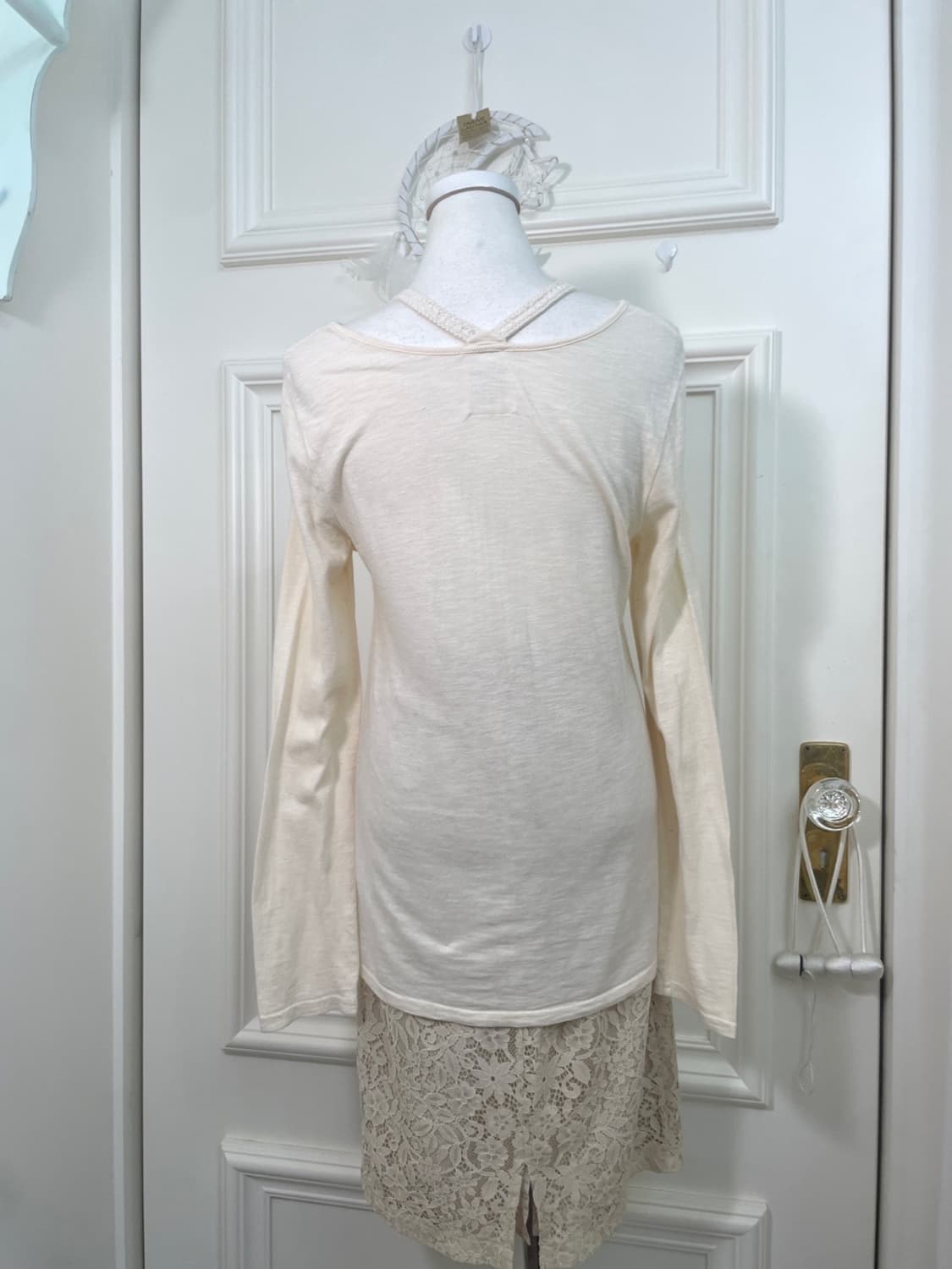 ivory lace point loose cotton top 상품이미지3