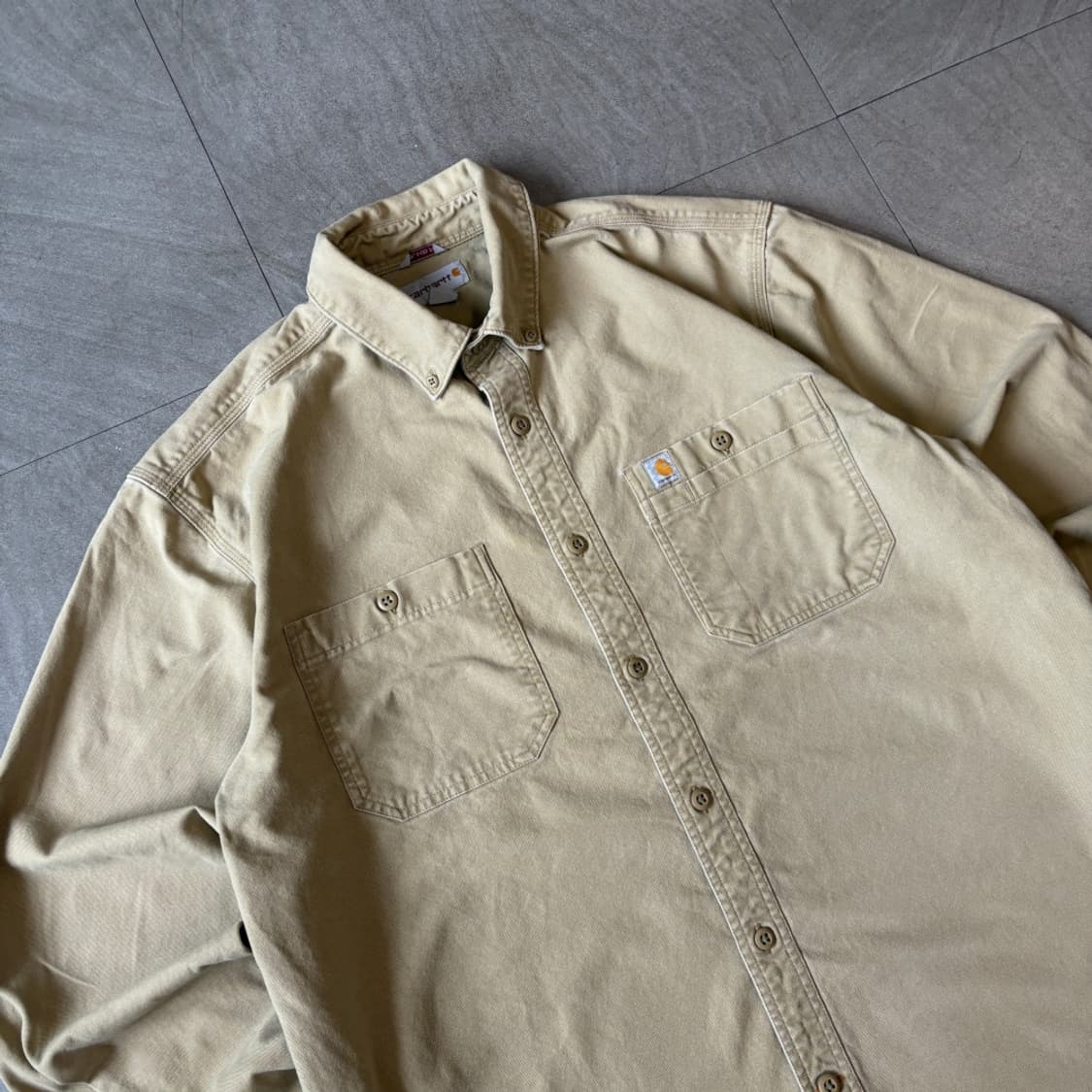 칼하트 오리지널 베이지 긴팔 셔츠 상품이미지2