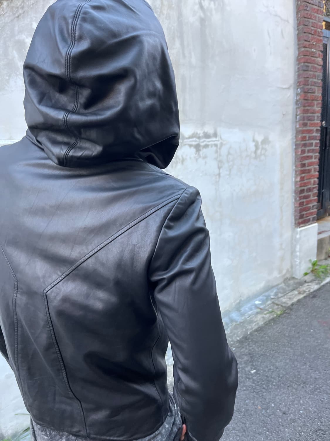 헬무트랭 사선집업 드레이프 후드레더자켓 상품이미지7