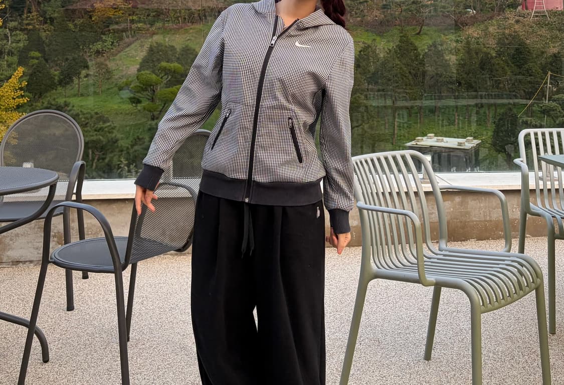 나이키  슬림핏 꾸안꾸 체크 후드집업(L) 상품이미지2