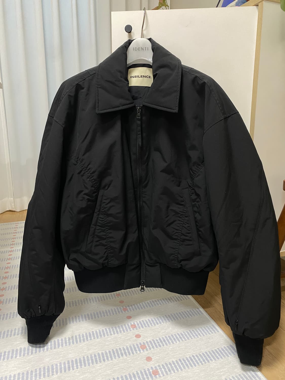 인사일런스 패디드 크롭 블루종 m사이즈 상품이미지4