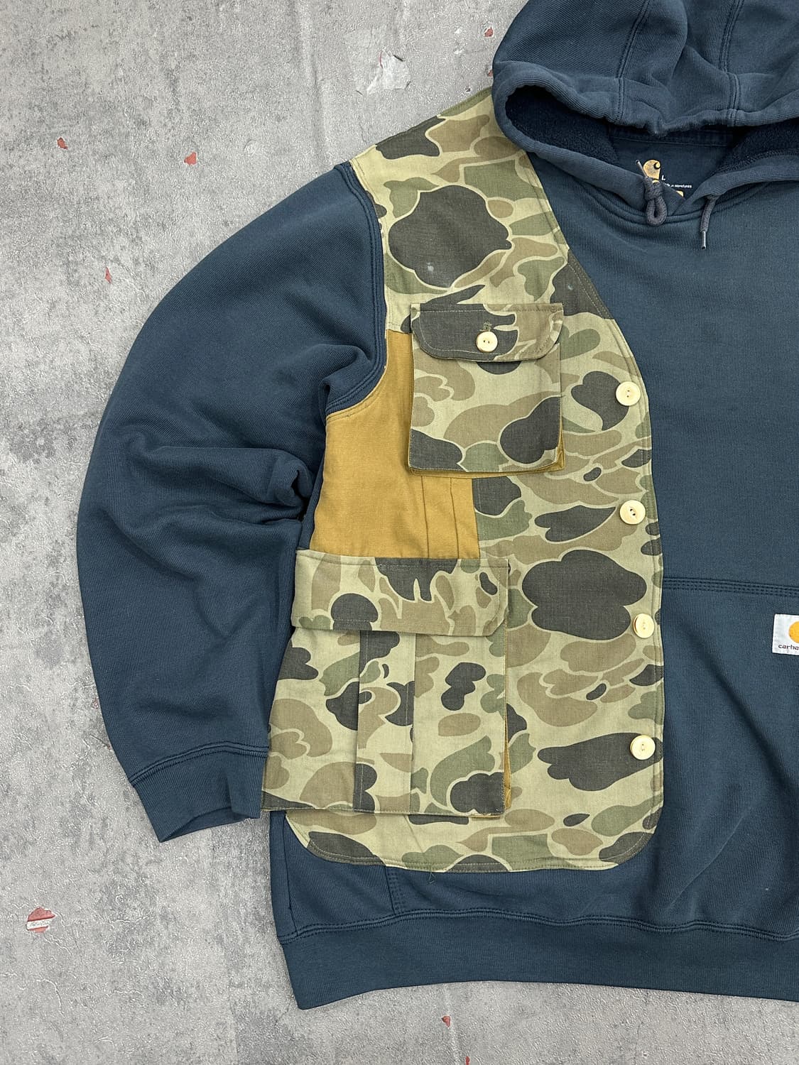 칼하트 카모 커스텀 후드티 상품이미지4