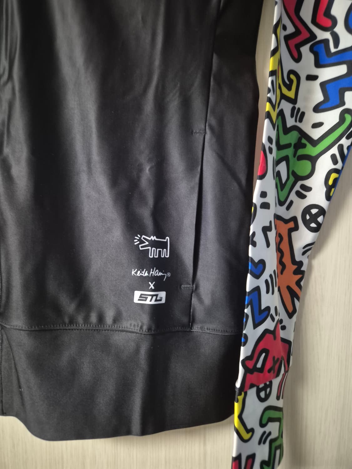 STL 키스해링 콜라보 여성 래쉬가드 L 상품이미지4