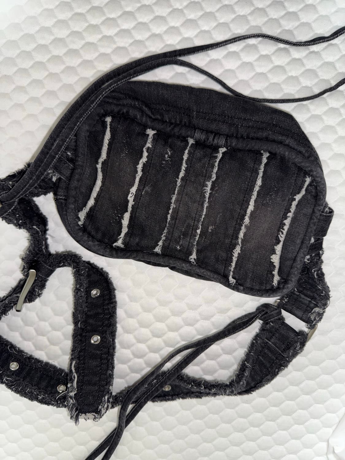 애프터아워즈 데님 컷오프 숄더백 블랙 상품이미지3