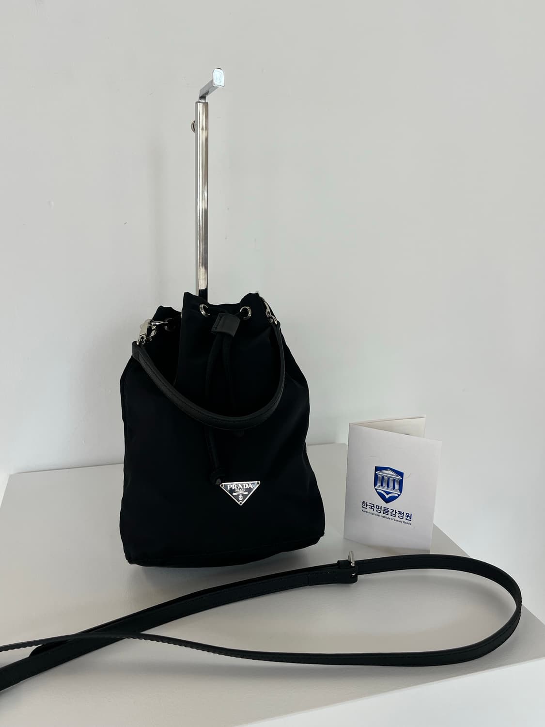 프라다 포코노 나일론 파우치백 버킷백 상품이미지2