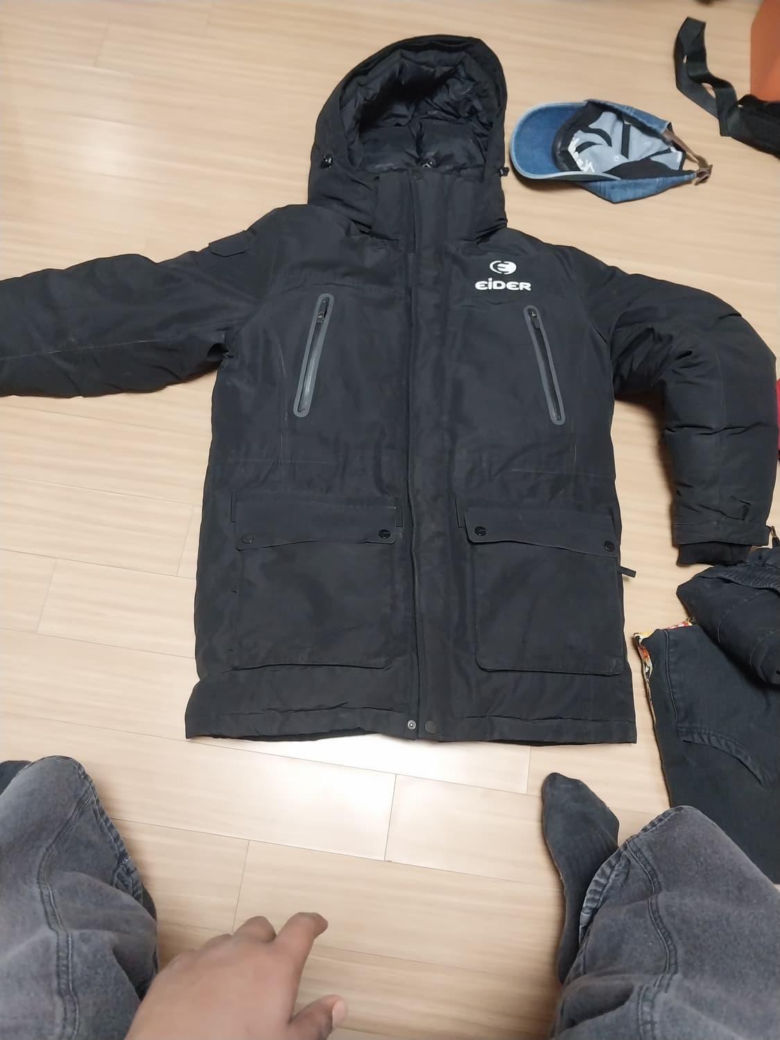 아이더 타이탄2 오리털솜털 700 상품이미지1