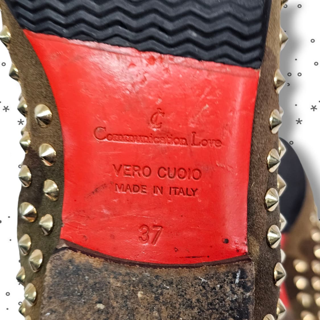 37 Christian Louboutin 골드 스터드 슬립온 상품이미지8