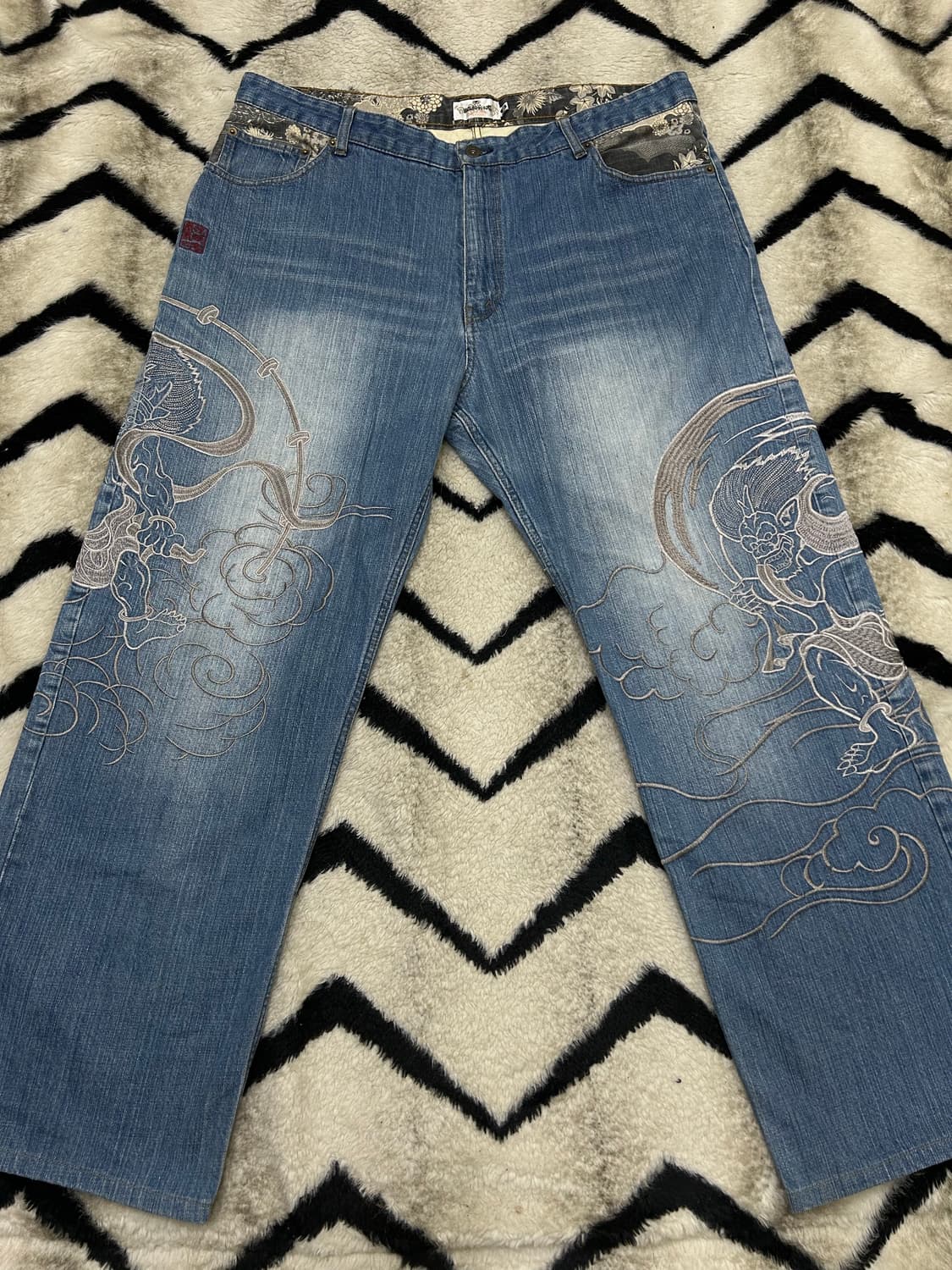 [40]카티쿠리 타마시이 풍신뇌신 자수 와이드 데님팬츠 상품이미지2