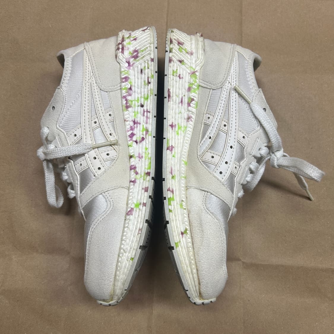 아식스 운동화 240mm 아식스 타이거 젤라이트 화이트 1193A074 상품이미지3