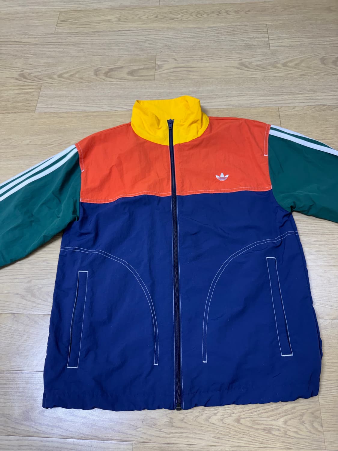 아디다스 오리지널 멀티컬러 바람막이 자켓 XS 상품이미지4