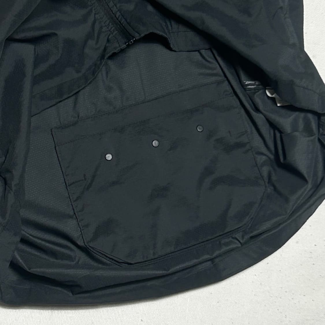 L 나이키 러닝 블랙 후드 바람막이 상품이미지6