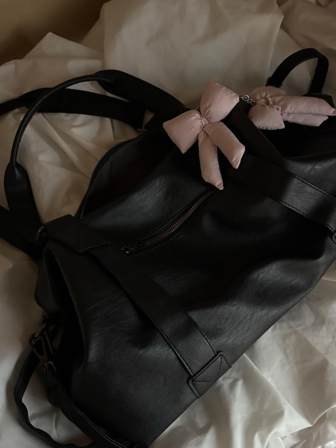 Black leather bag 가죽 보부상 가방 상품이미지1