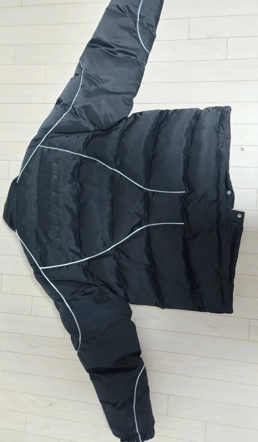 슈프림 조던 콜라보 패딩 상품이미지6