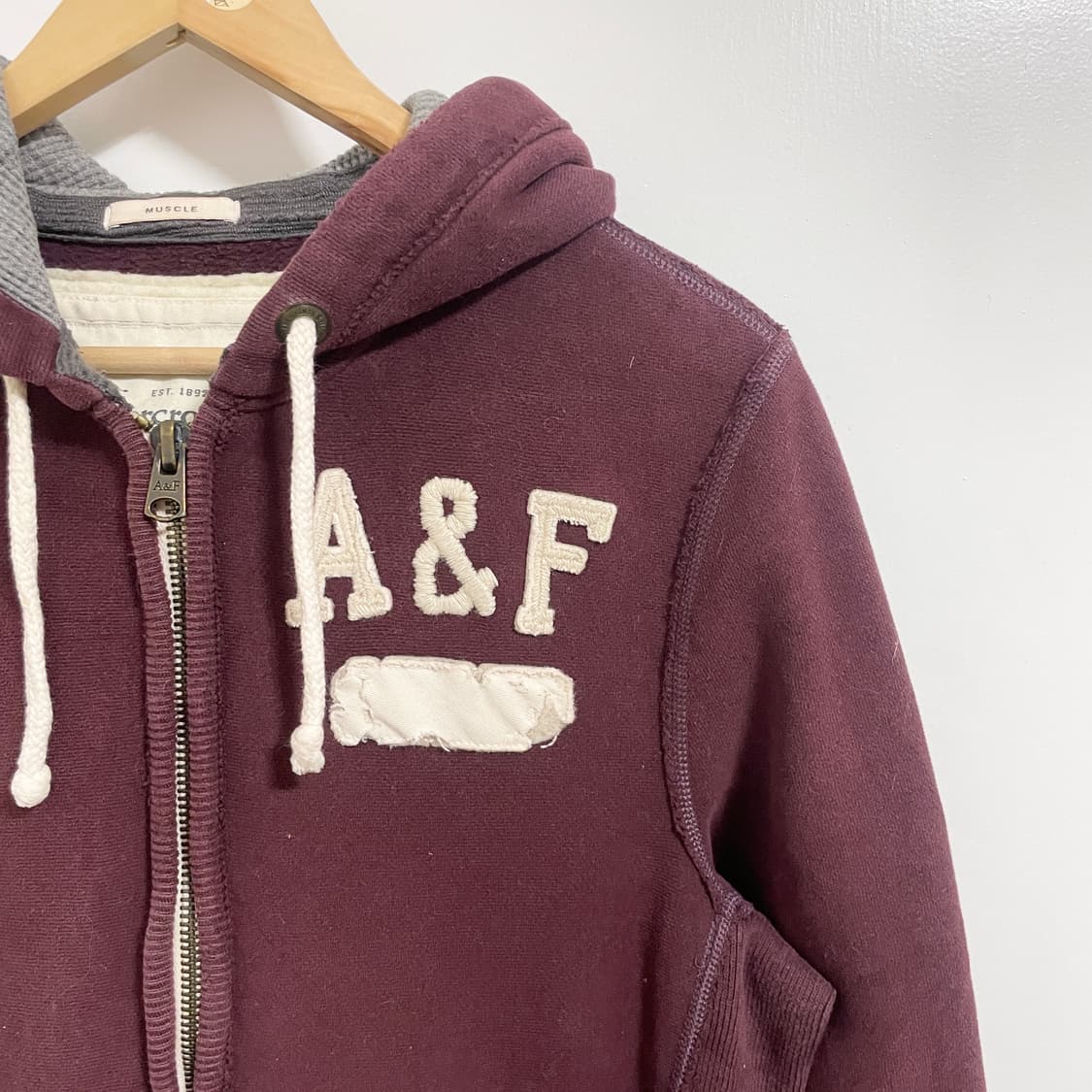 아베크롬비 버건디 후드집업 상품이미지2
