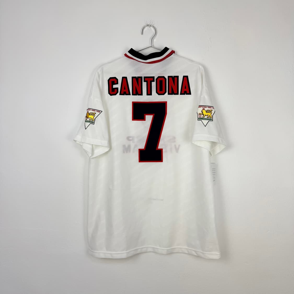 96-97 맨유 어웨이 칸토나 유니폼 상품이미지1