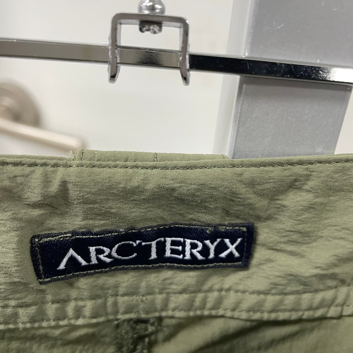 아크테릭스 카키 팬츠 6(W) 상품이미지6