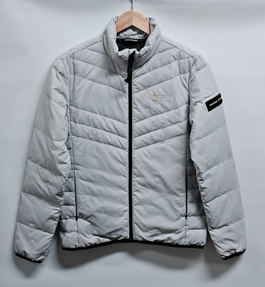 내셔널지오그래픽 덕다운 경량패딩 S 90 상품이미지1