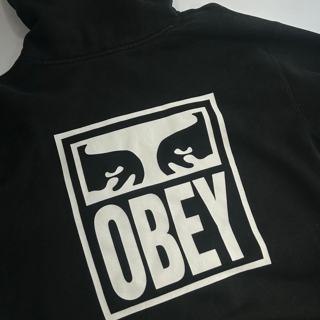 Obey 오베이 스몰로고 백로고 블랙 후드티 상품이미지6