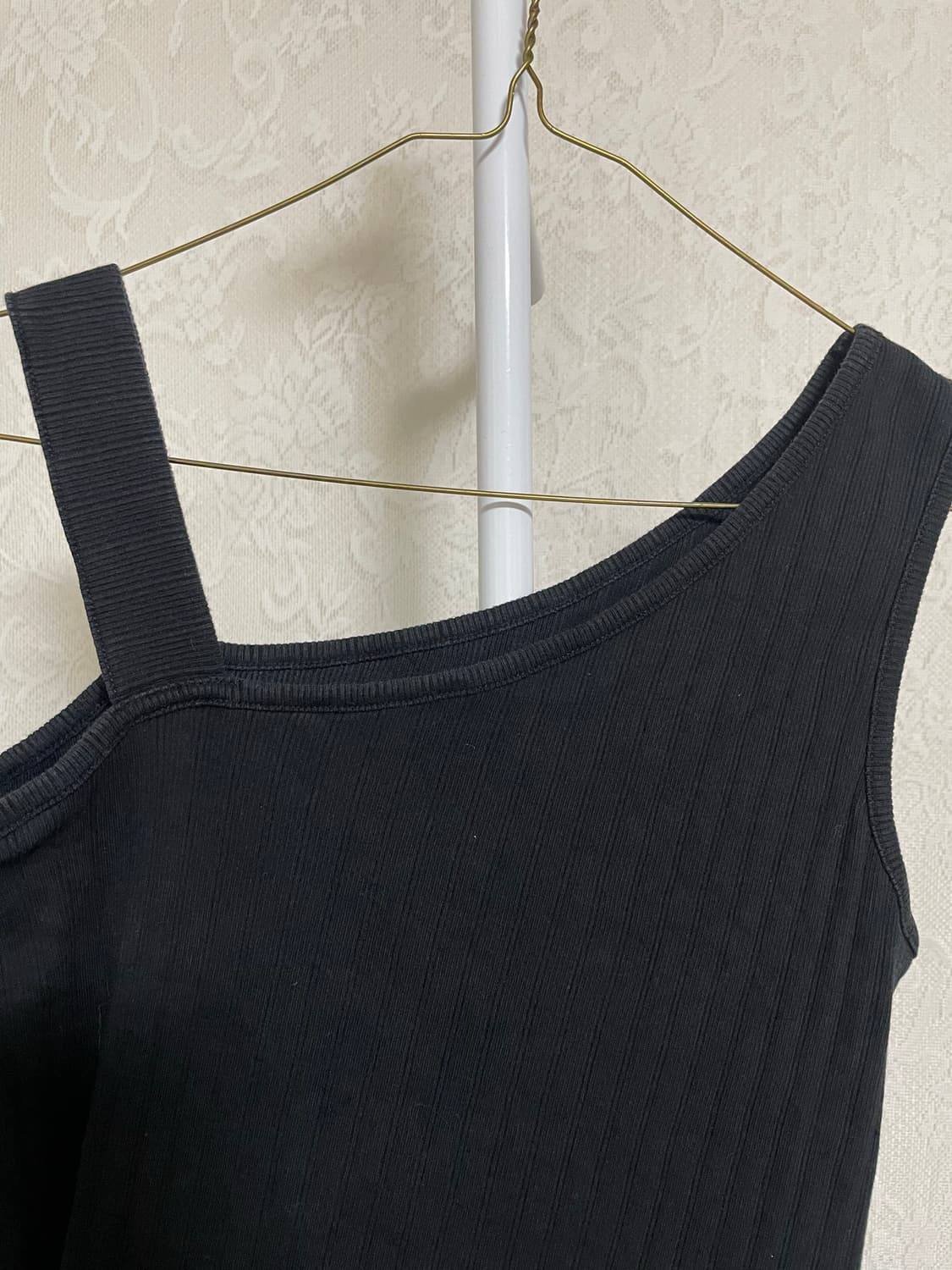 AZUL by moussy 원숄더 골지 탑 상품이미지3