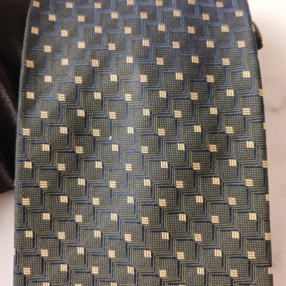 입생로랑 실크 다크그린 골드 패턴 넥타이 9.9cm A+등급 A19087 상품이미지6