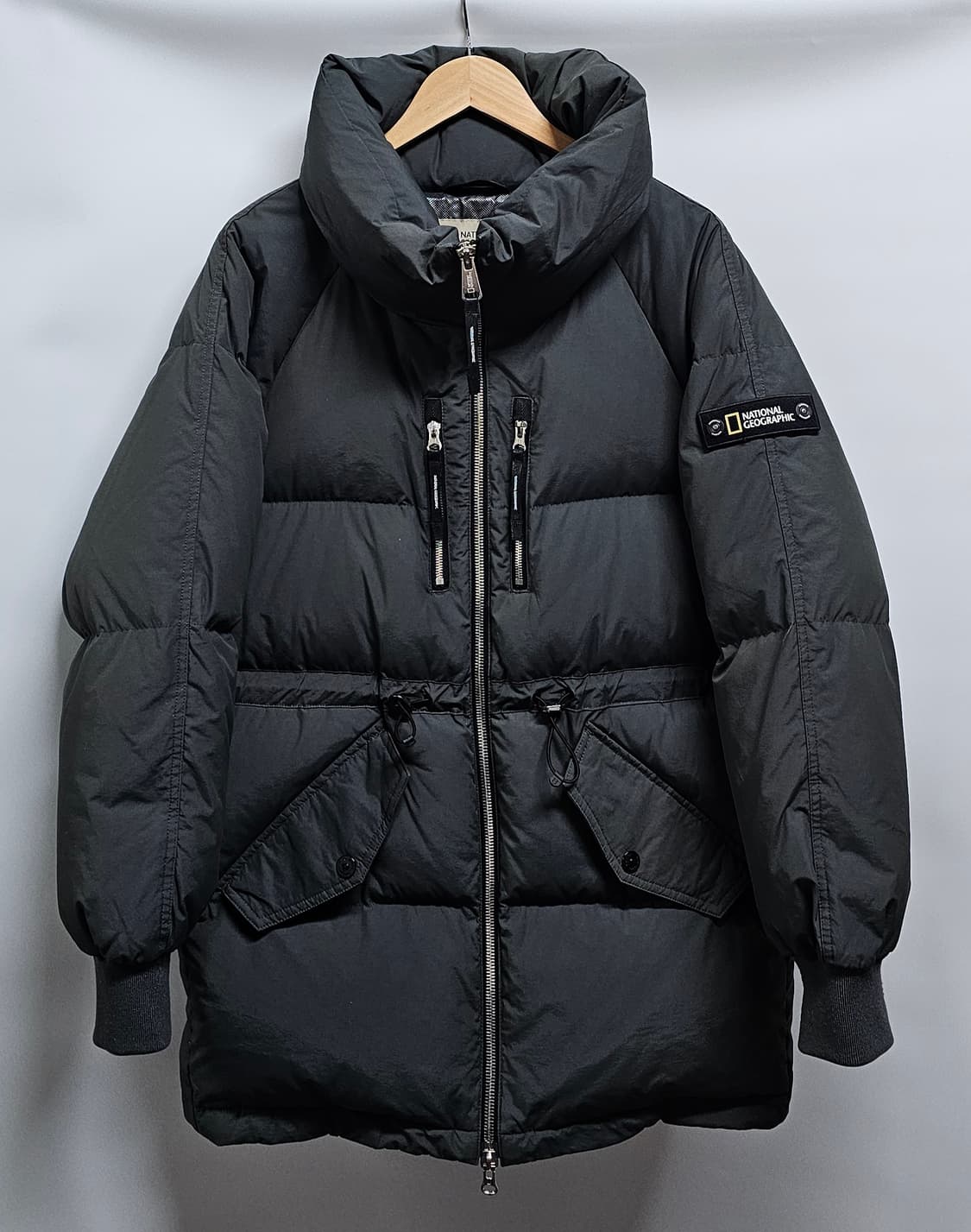 내셔널지오그래픽 여성 덕다운 푸퍼패딩 XS 오버핏 상품이미지1