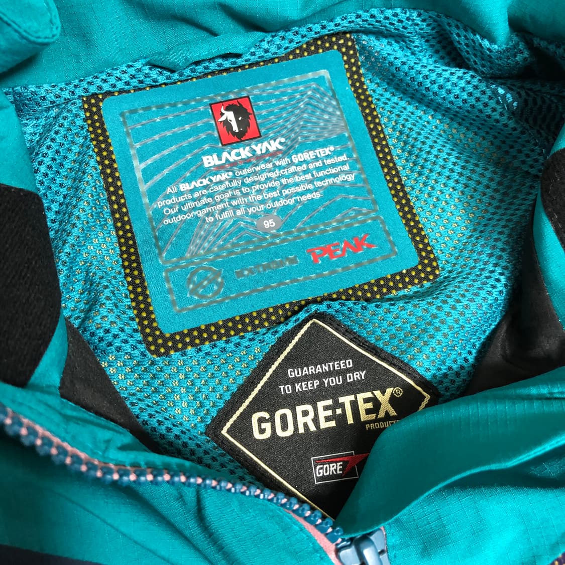 블랙야크 고어텍스 바람막이 m 상품이미지2