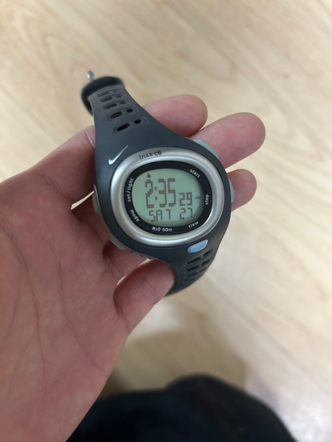 나이키 트라이엑스 뉴진스하니 착용 상품이미지1