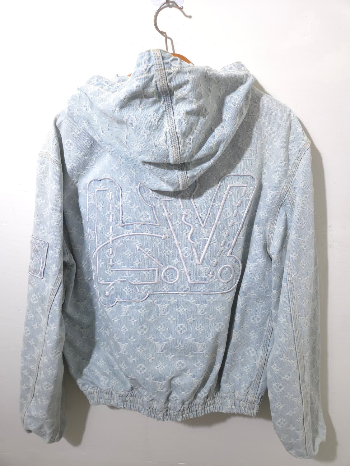 [새상품급] 루이비통 NBA 모노그램 청자켓 48Size 상품이미지10