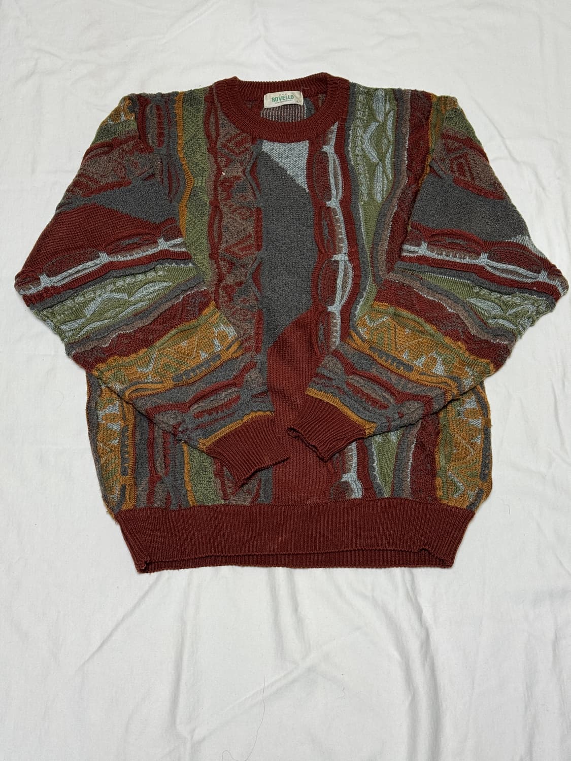 로벨로(Rovello) 클래식 케이블 니트 상품이미지1