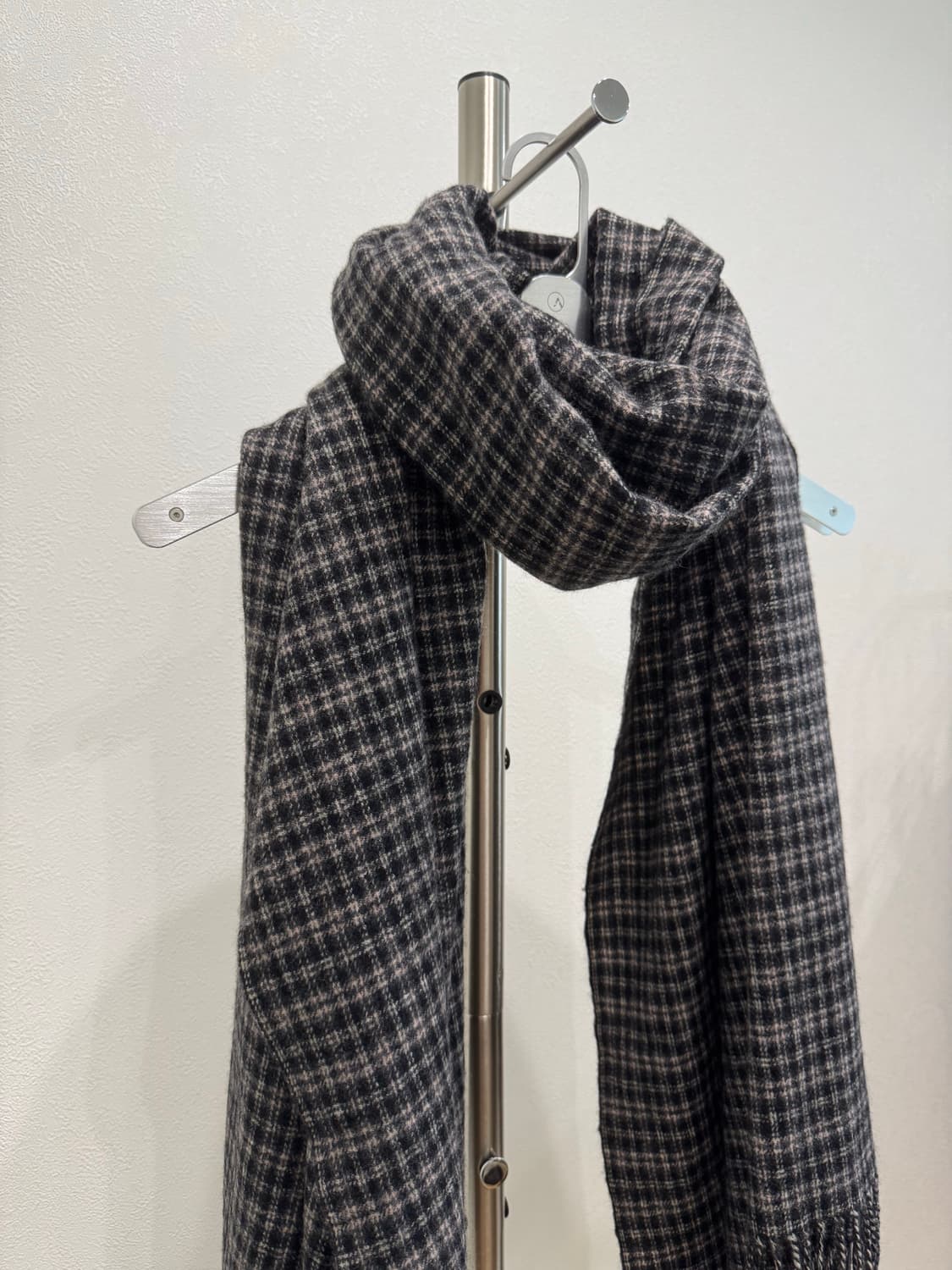 언더커버 17aw 울캐시미어 체크 머플러 상품이미지2