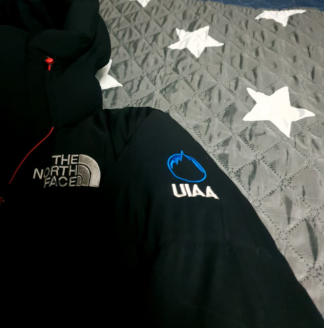 노스페이스 UIAA 서밋 히말라야3 하이벤트 구스다운 패딩 블랙 (90) 상품이미지4