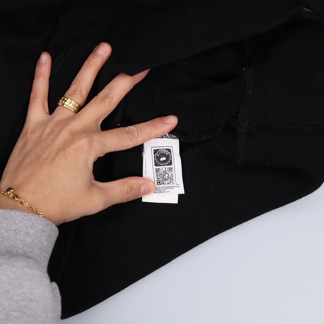 1 키르시 앵두 맨투맨 0409H1 상품이미지4