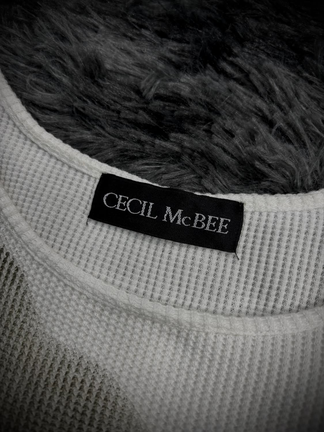 Cecle Mcbee 스프레이 꽃 프린팅 골지 슬리브리스 상품이미지5