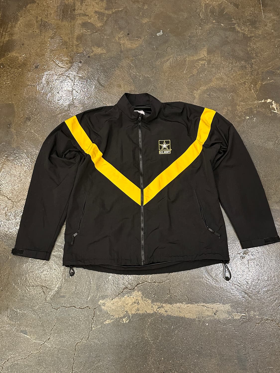 Original US ARMY 블랙 트레이닝 자켓 L 상품이미지1
