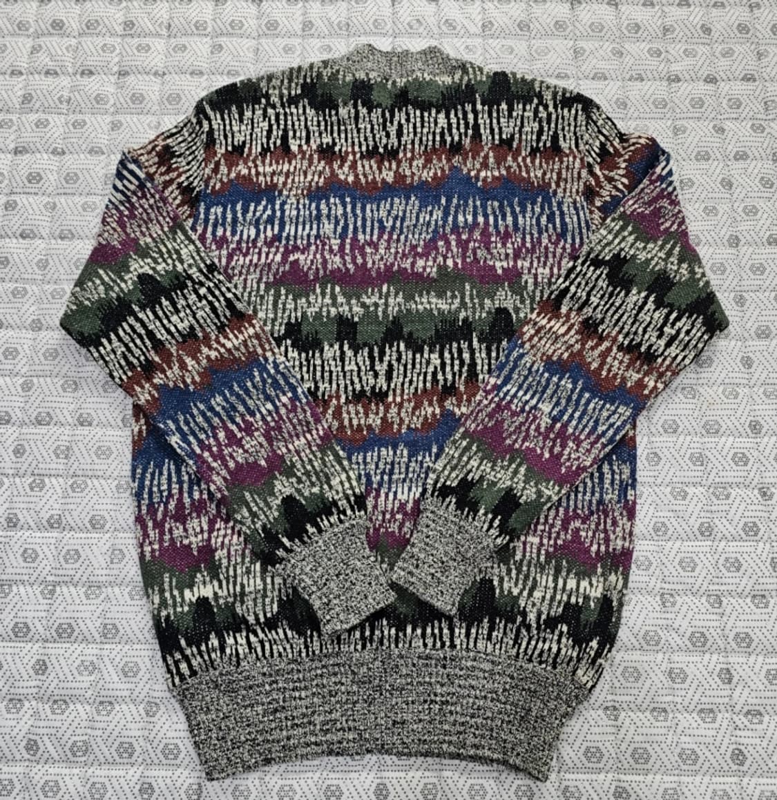 미쏘니 패턴 니트100 상품이미지4