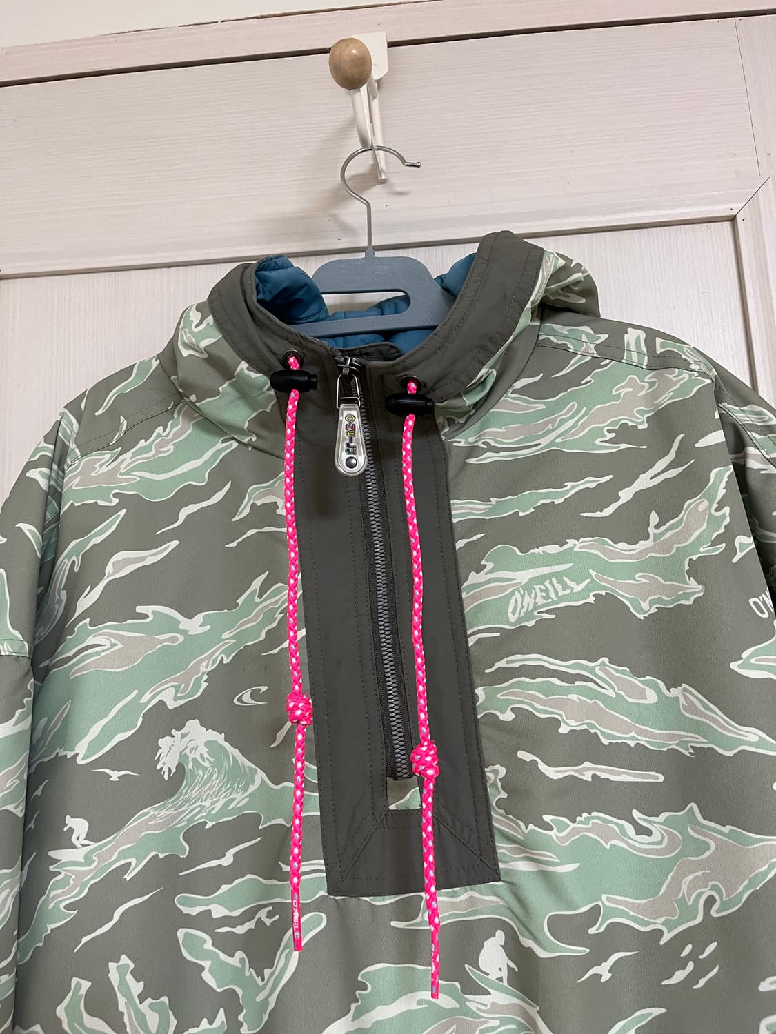 오닐 카모플라쥬 아노락 누빔 패딩 후드 상품이미지2