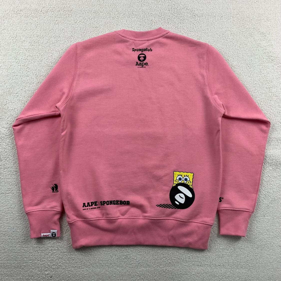 에이프 x 스폰지밥 핑크 맨투맨 상품이미지3