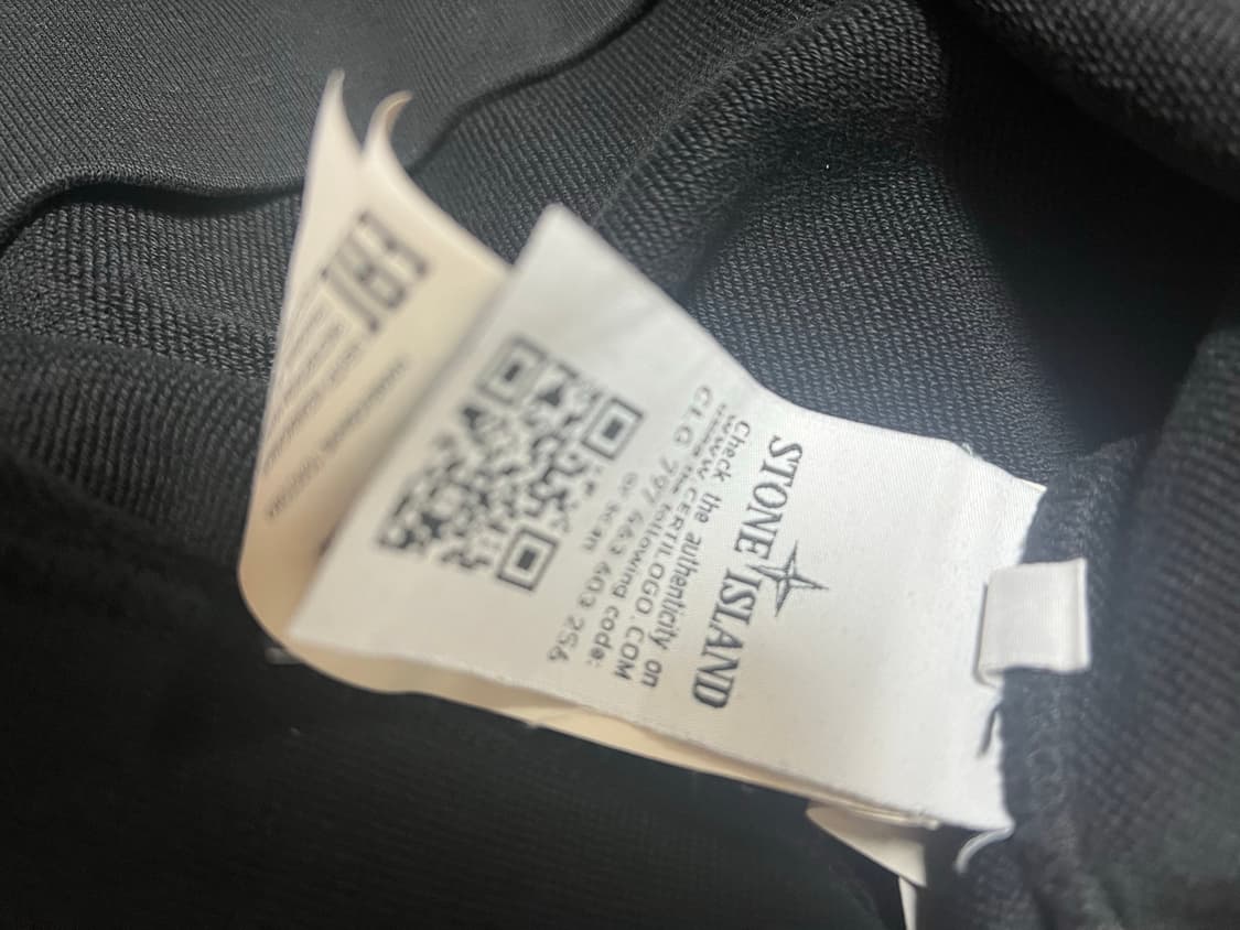 스톤아일랜드 블랙 맨투맨 상품이미지3